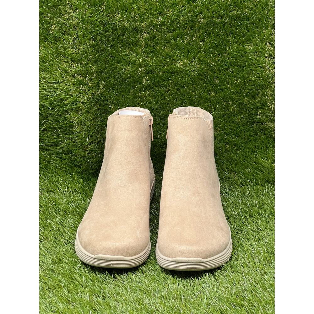 Ryka Women's 8.5M Noelle Water Repellent Suede Taupe Boot - Picture 4 of 7
